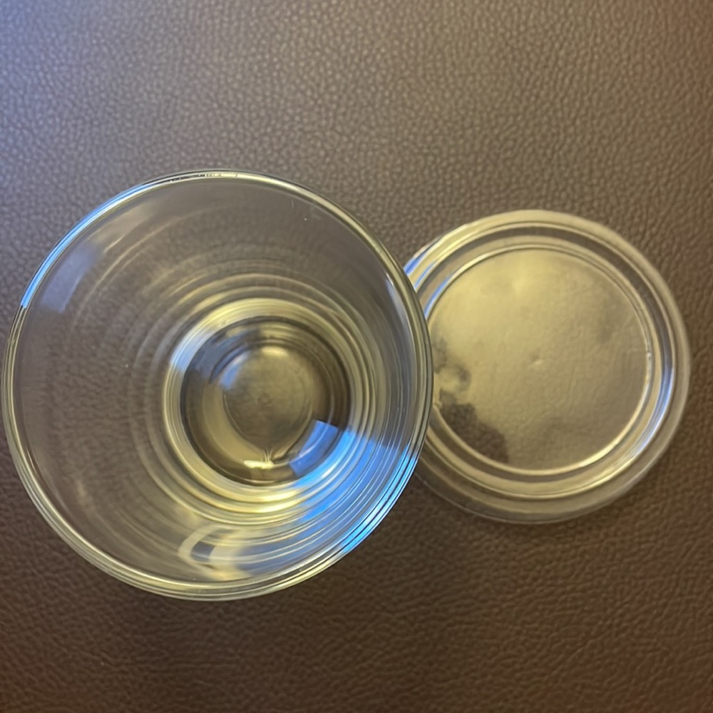 Empty jars, glasses 15, all comes with lids - Picture 5 of 6